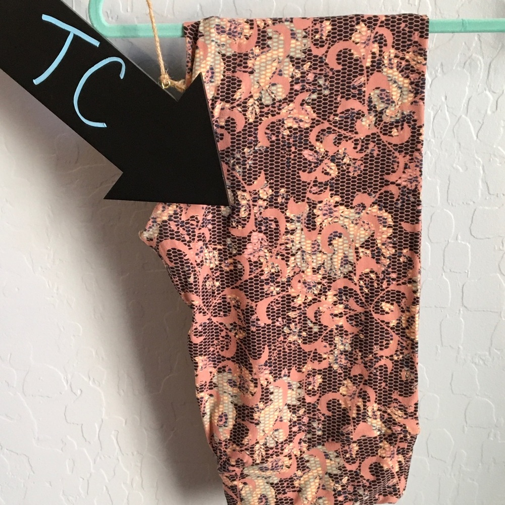 Lularoe Tall and Curvy leggings